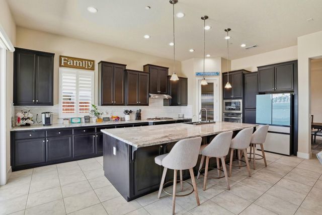 2657 Gantry Dr, Manteca, CA 95337