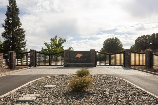 20655 Sunset Hills Drive, Cottonwood, CA 96022