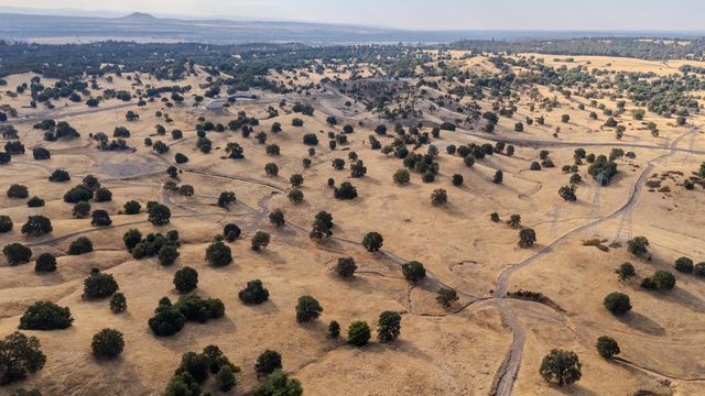 20655 Sunset Hills Drive, Cottonwood, CA 96022