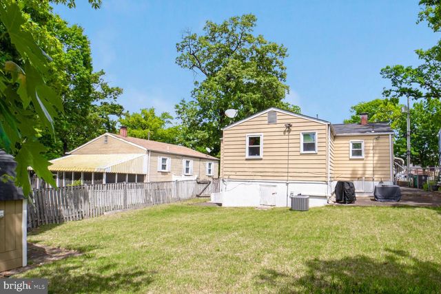 2114 COLUMBIA AVENUE, Landover, MD 20785