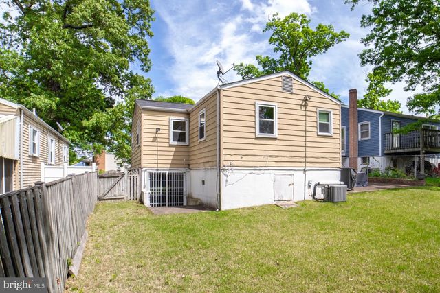 2114 COLUMBIA AVENUE, Landover, MD 20785
