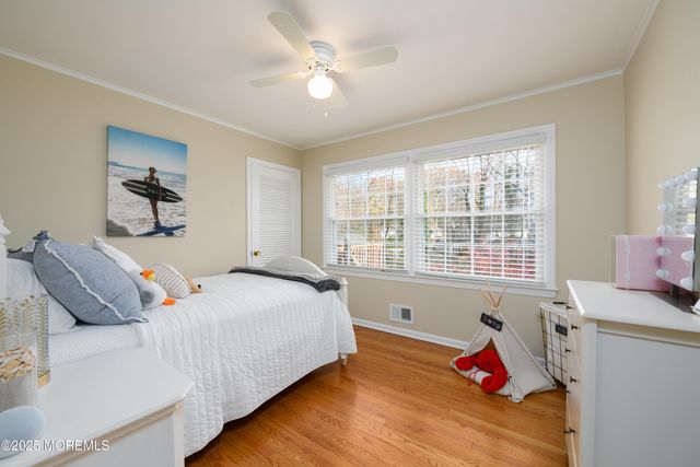 74 Fish Hawk Drive, Middletown, NJ 07748