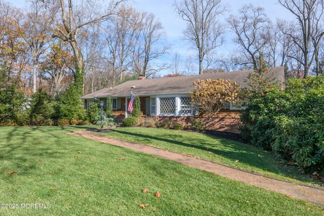 74 Fish Hawk Drive, Middletown, NJ 07748