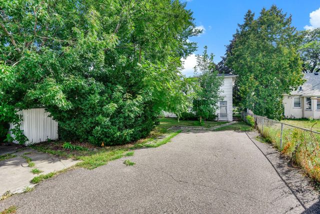 3951 Penn Avenue N, Minneapolis, MN 55412