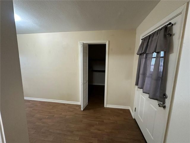 104 2nd St, Gregory, TX 78359
