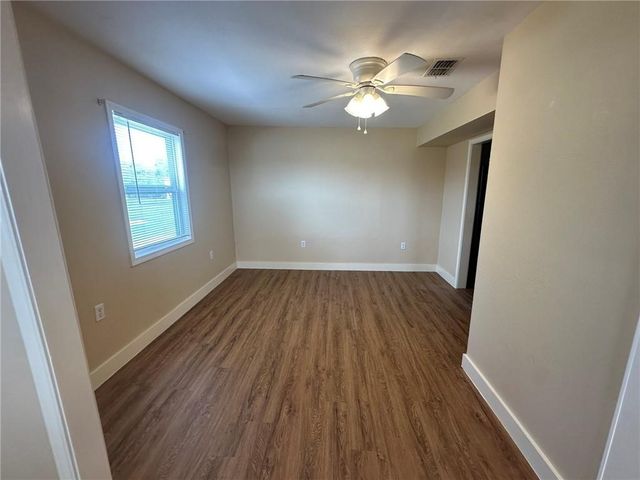 104 2nd St, Gregory, TX 78359