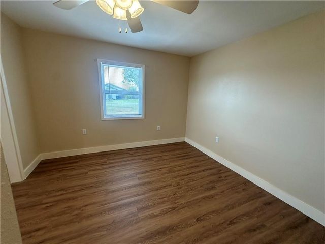 104 2nd St, Gregory, TX 78359