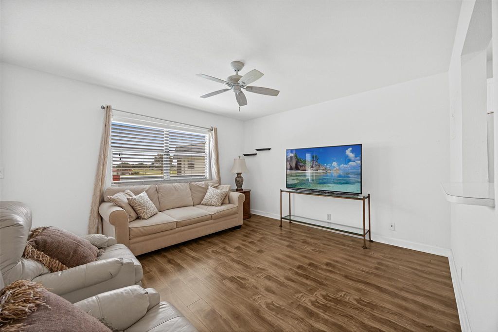 Image 6 of property listing at 223 Tuscany D, Delray Beach, FL 33446