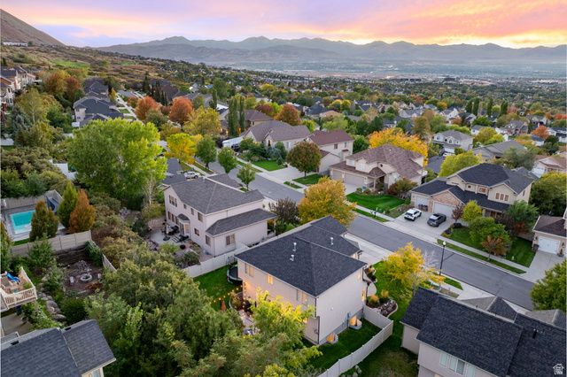 14013 S PINE MESA DR, Draper, UT 84020