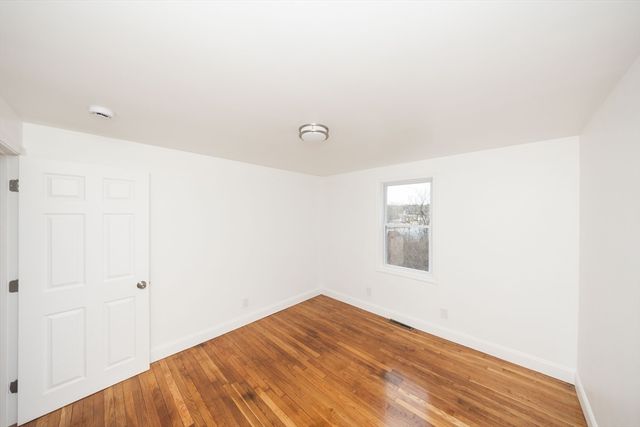155 Southbridge Road, Oxford, MA 01537