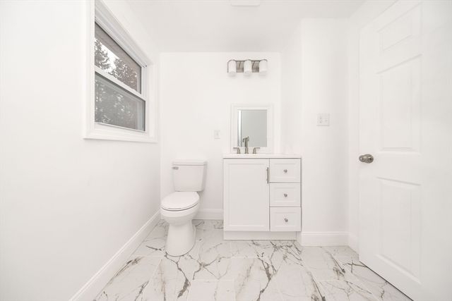 155 Southbridge Road, Oxford, MA 01537