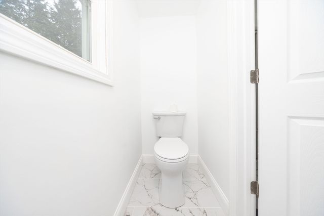 155 Southbridge Road, Oxford, MA 01537