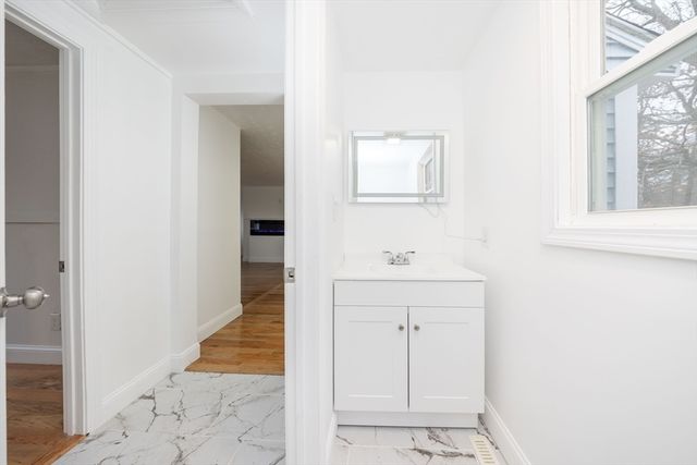 155 Southbridge Road, Oxford, MA 01537