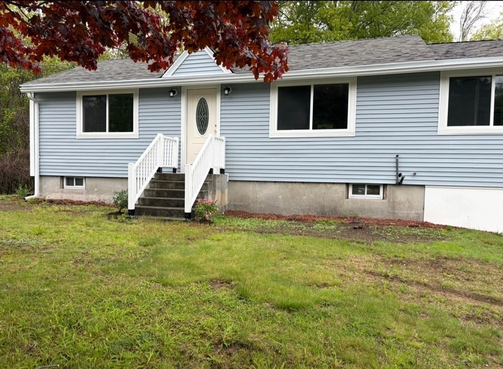 155 Southbridge Road, Oxford, MA 01537