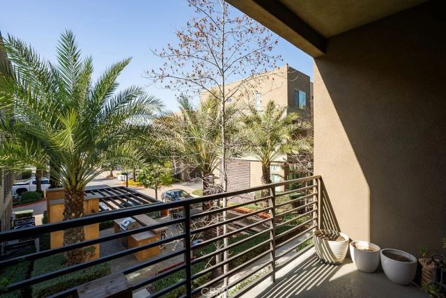 673 Sawyer, Upland, CA 91786