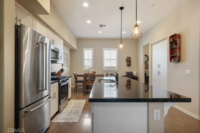 673 Sawyer, Upland, CA 91786