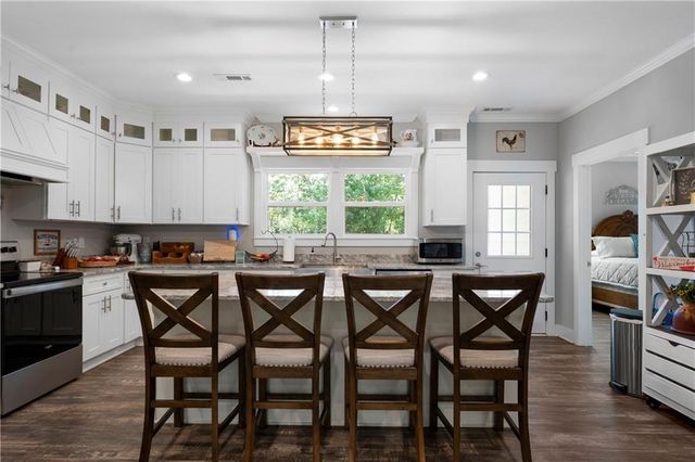 220 Long Road, Rydal, GA 30171