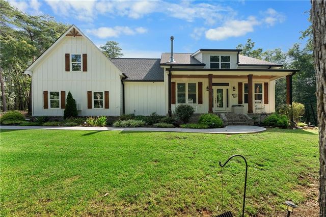 220 Long Road, Rydal, GA 30171