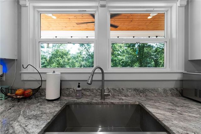 220 Long Road, Rydal, GA 30171