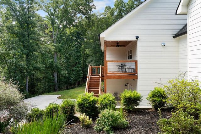 220 Long Road, Rydal, GA 30171