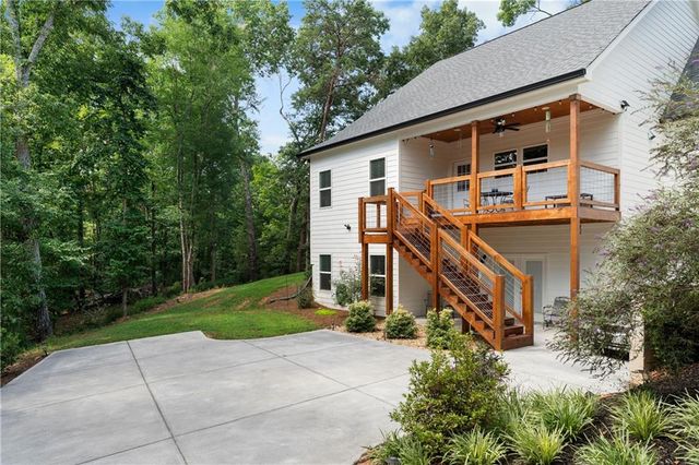 220 Long Road, Rydal, GA 30171