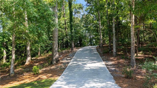 220 Long Road, Rydal, GA 30171