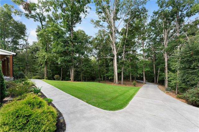 220 Long Road, Rydal, GA 30171