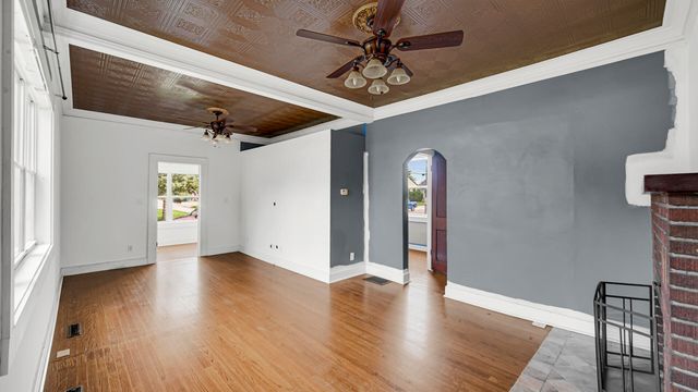 709 E Clark Street, Crown Point, IN 46307