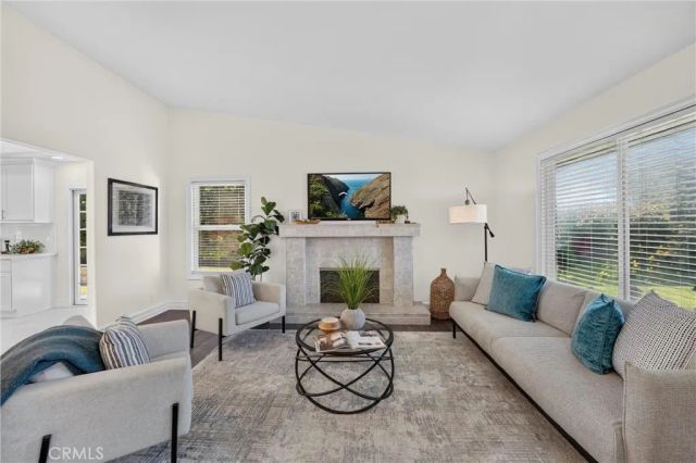 20911 Charwood, Huntington Beach, CA 92646