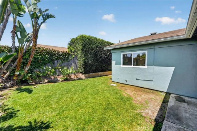 20911 Charwood, Huntington Beach, CA 92646