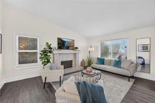 20911 Charwood, Huntington Beach, CA 92646