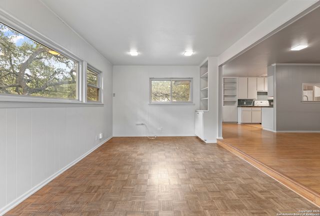 630 Patricia, San Antonio, TX 78216