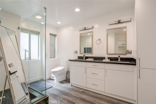 236 N Louise Street 104, Glendale, CA 91206