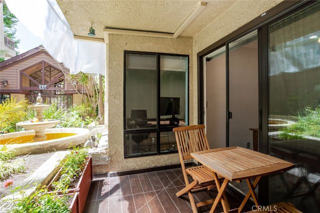 236 N Louise Street 104, Glendale, CA 91206