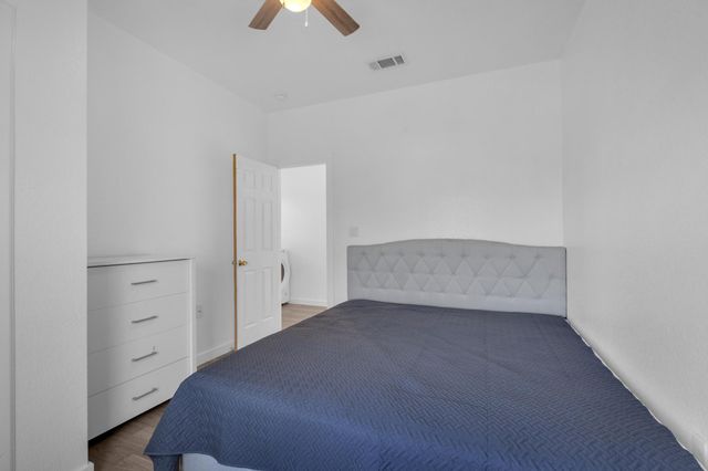 114 Crepe Myrtle PKWY, Elgin, TX 78621