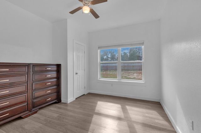 114 Crepe Myrtle PKWY, Elgin, TX 78621