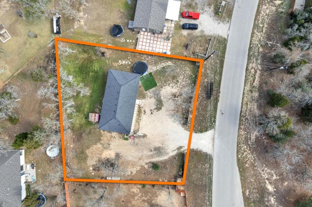 114 Crepe Myrtle PKWY, Elgin, TX 78621