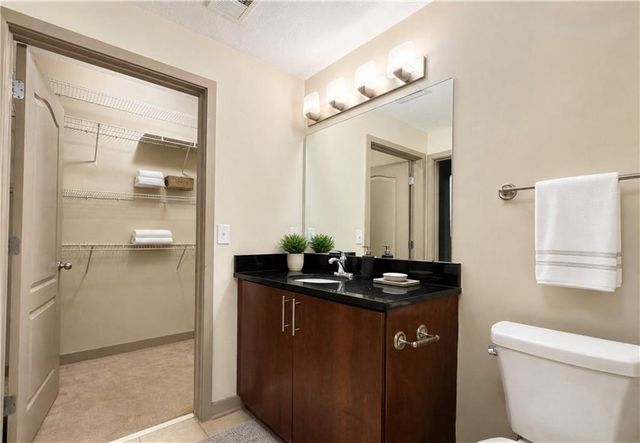 390 17th Street NW 5014, Atlanta, GA 30363