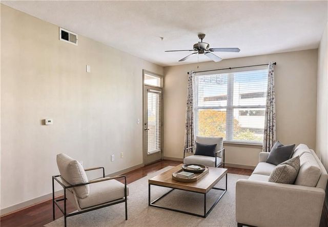 390 17th Street NW 5014, Atlanta, GA 30363