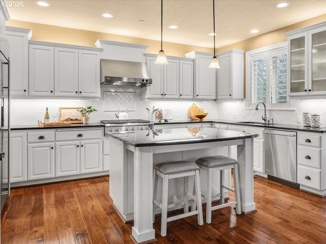 2520 Nw 12TH Cir, Camas, WA 98607