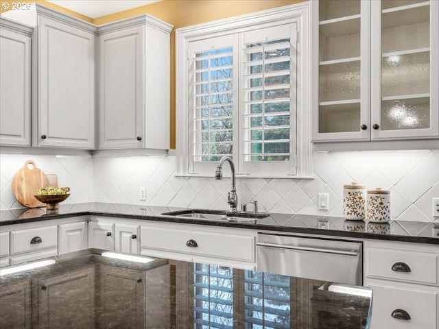 2520 Nw 12TH Cir, Camas, WA 98607