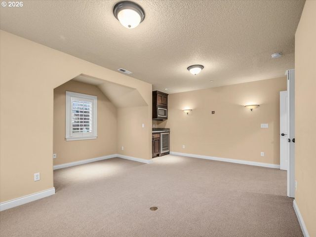 2520 Nw 12TH Cir, Camas, WA 98607