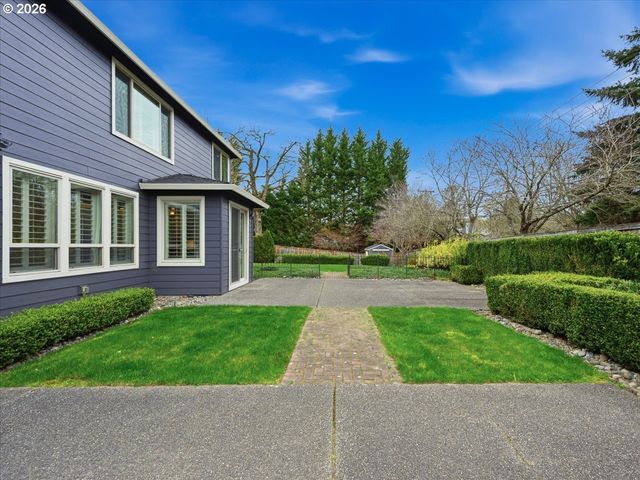 2520 Nw 12TH Cir, Camas, WA 98607
