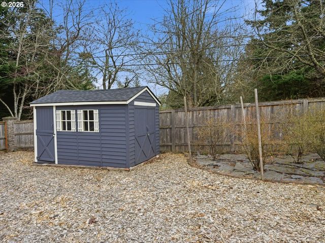 2520 Nw 12TH Cir, Camas, WA 98607