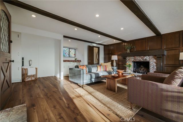 1463 Melwood Drive, Glendale, CA 91207