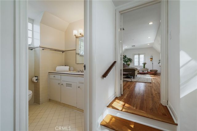 1463 Melwood Drive, Glendale, CA 91207