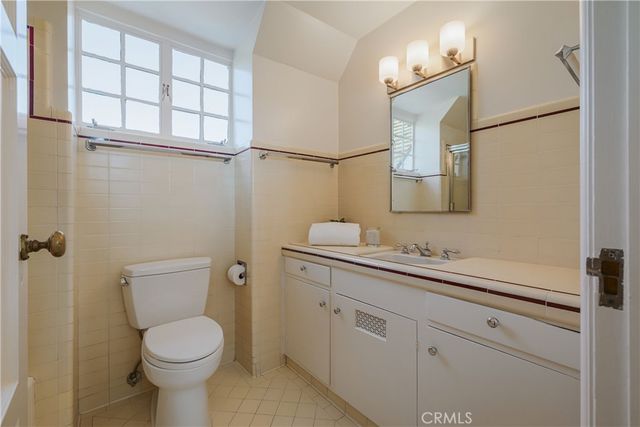 1463 Melwood Drive, Glendale, CA 91207