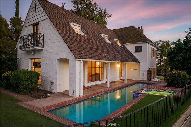 1463 Melwood Drive, Glendale, CA 91207