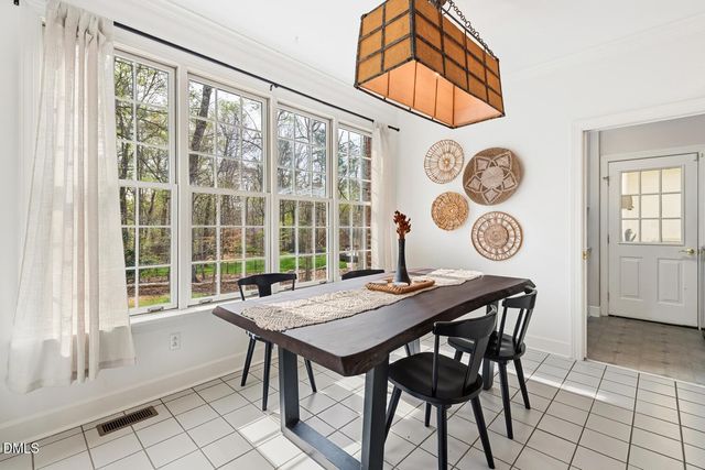 527 Grand Oak Drive, Hillsborough, NC 27278