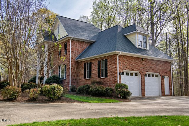 527 Grand Oak Drive, Hillsborough, NC 27278